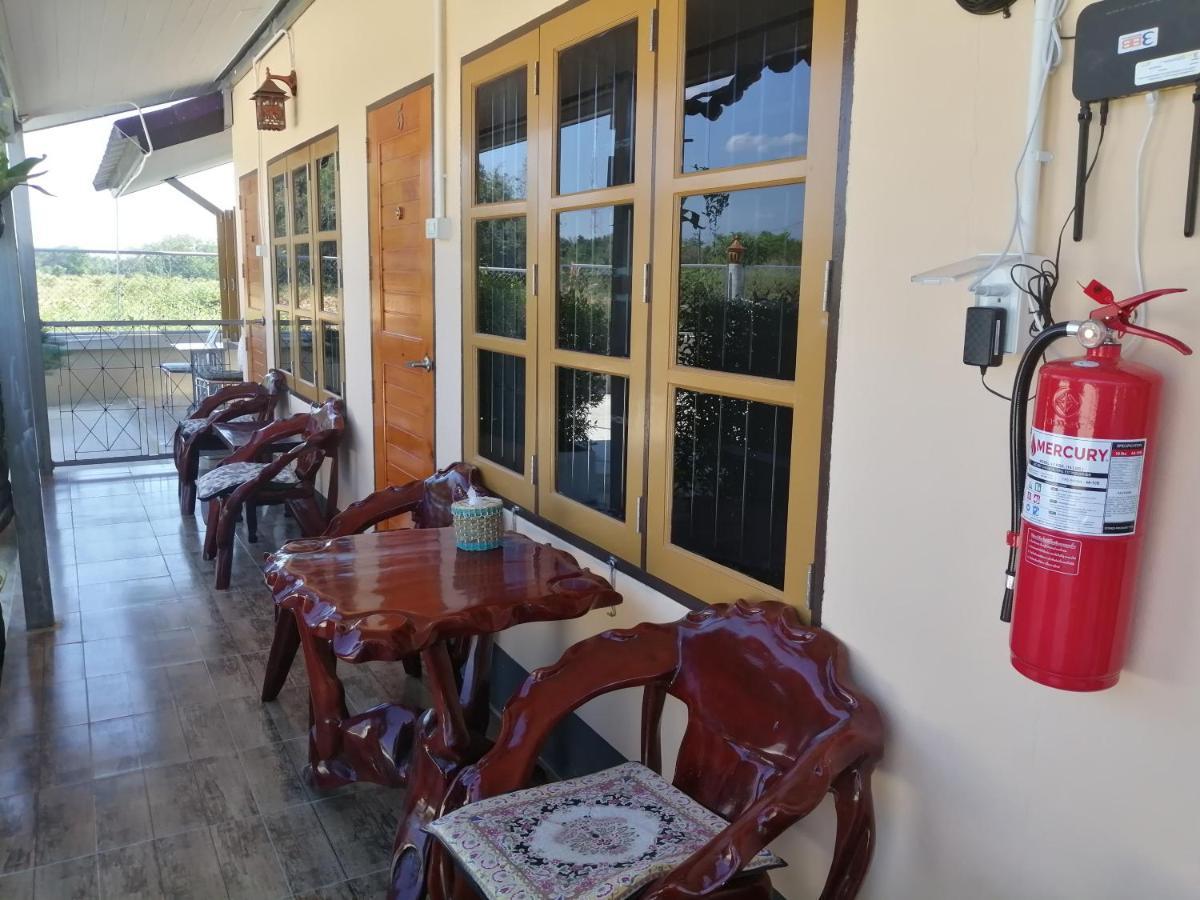 Yotin Guest House Trat Buitenkant foto