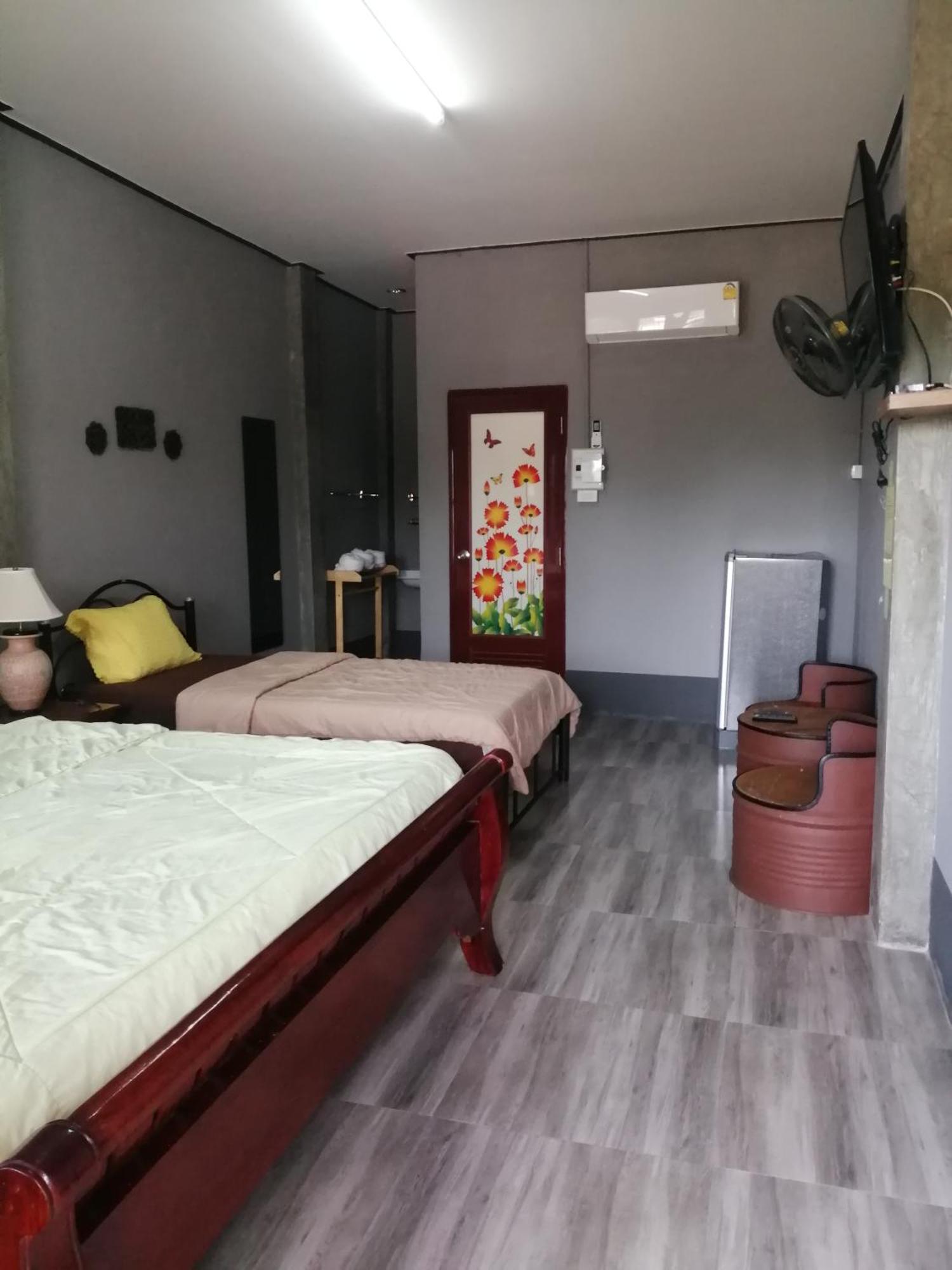 Yotin Guest House Trat Buitenkant foto
